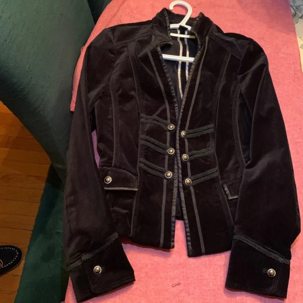 White House Down Velvet Jacket